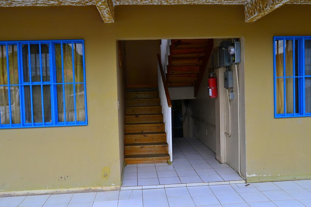 Hotel Sierpe River מראה חיצוני תמונה