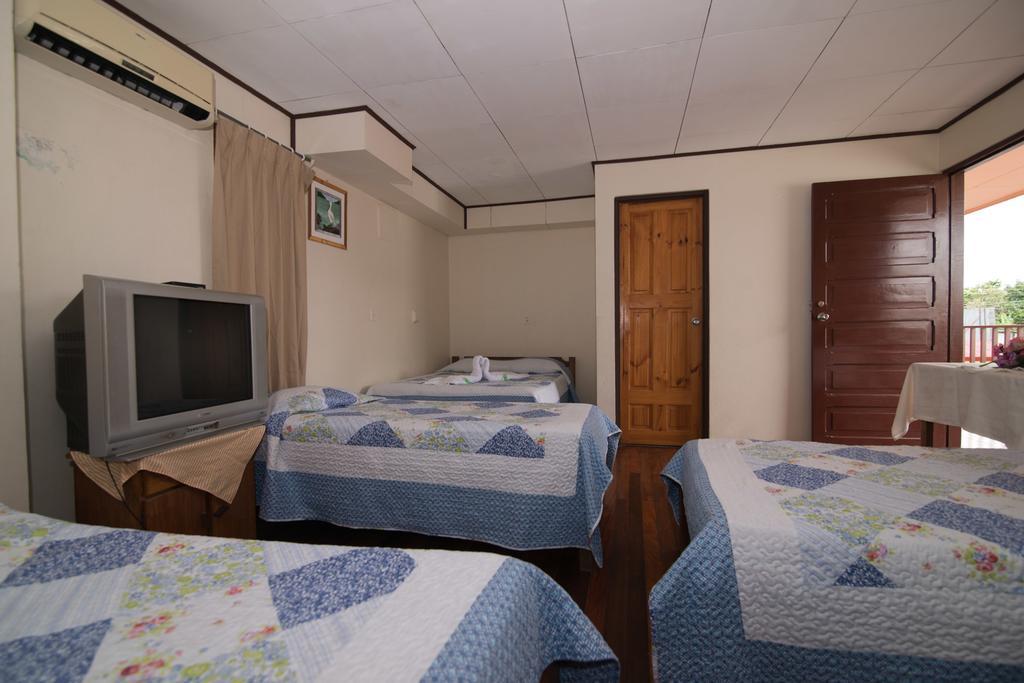 Hotel Sierpe River מראה חיצוני תמונה