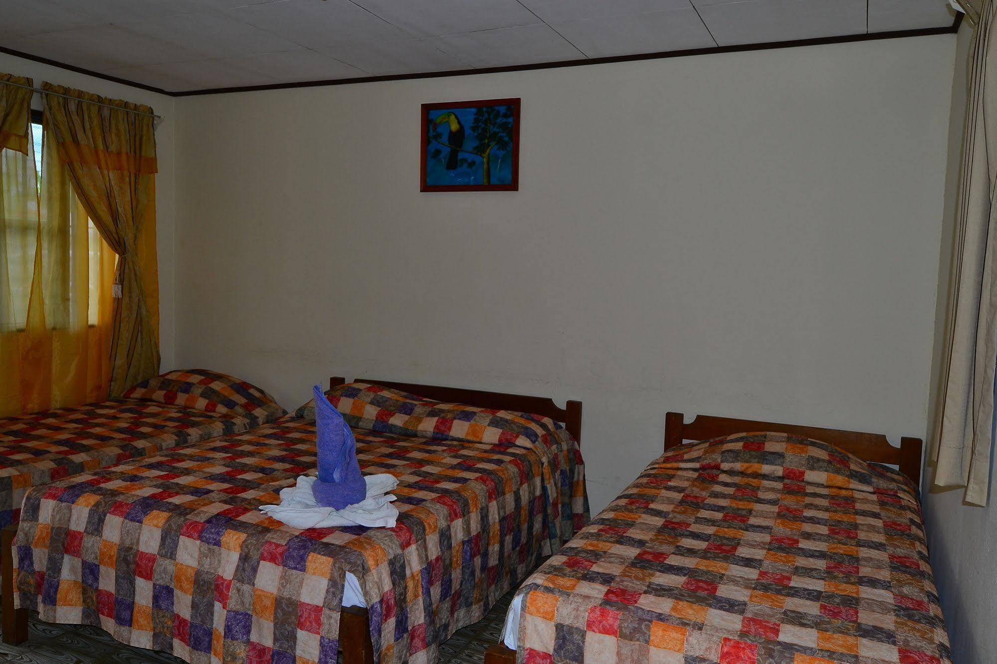 Hotel Sierpe River מראה חיצוני תמונה