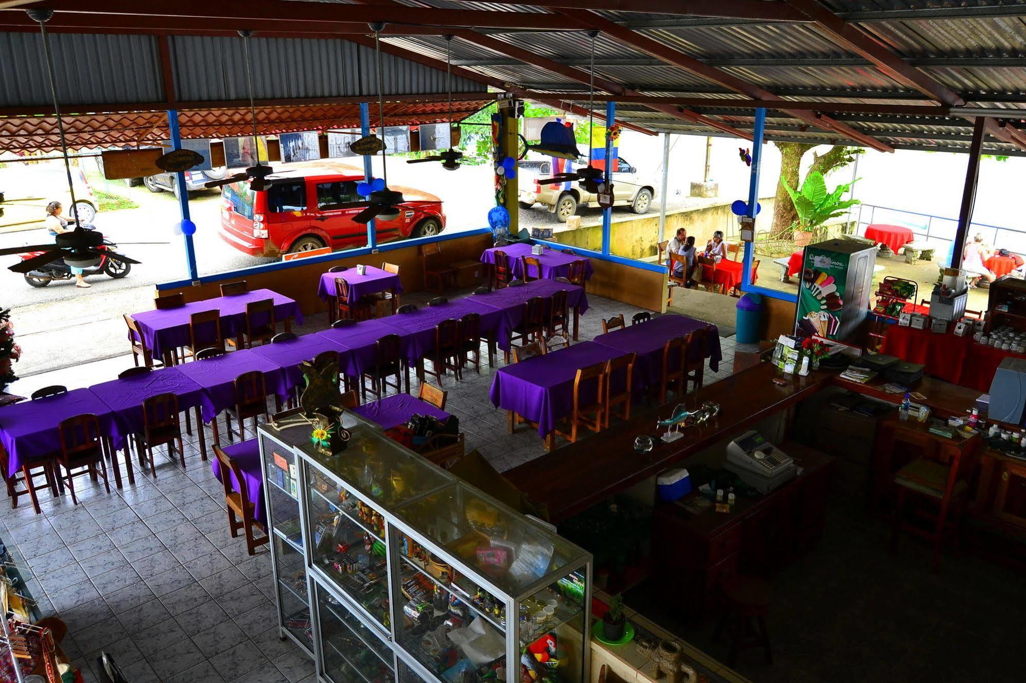Hotel Sierpe River מראה חיצוני תמונה